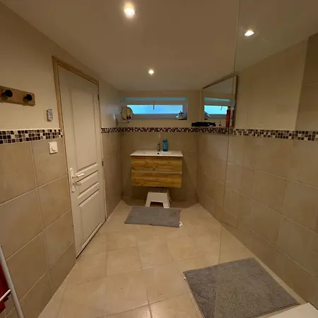 Maison De Campagne * Mecquignies